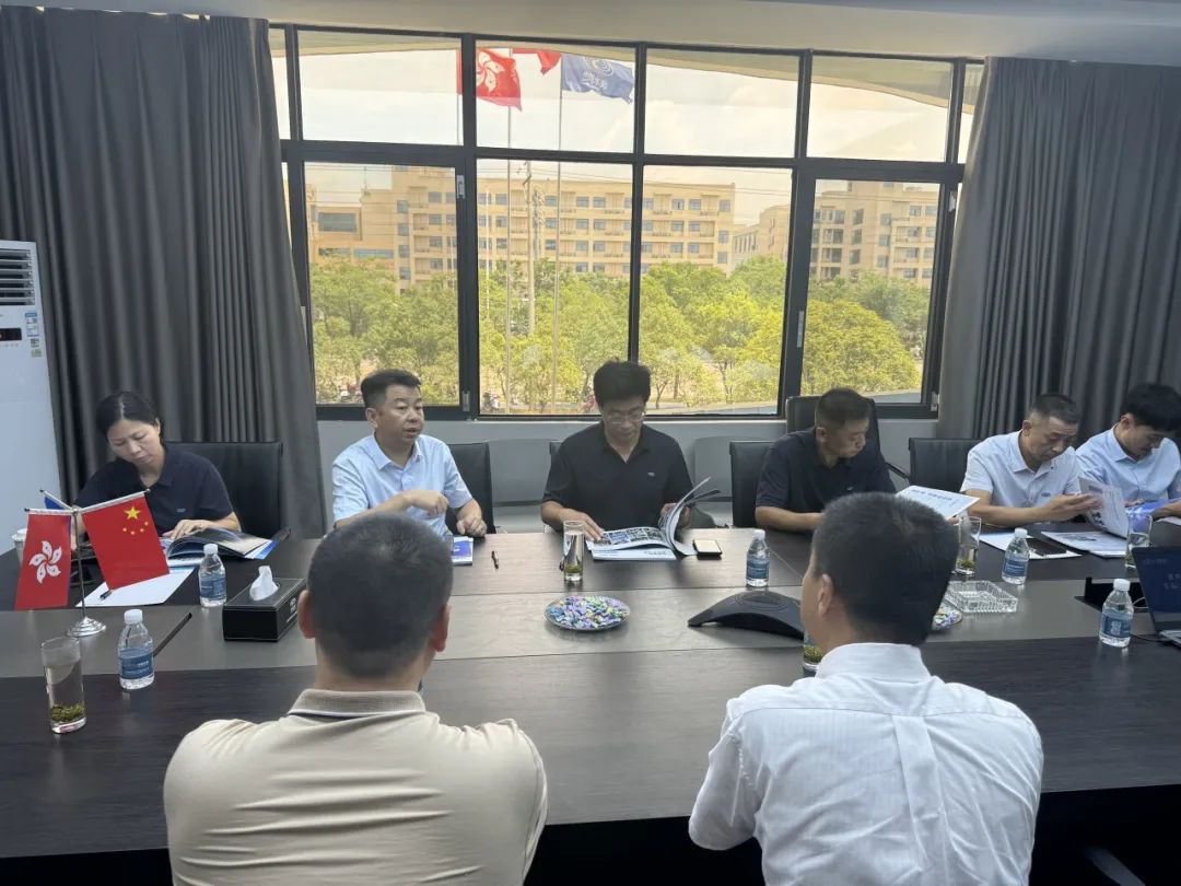 歡迎懷化沅辰水務(wù)范總一行蒞臨我司參觀指導(dǎo)！